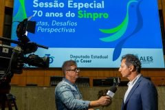 sinpro-es-celebra-70-anos-de-historia-em-defesa-dos-professores-da-rede-privada-013