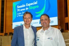 sinpro-es-celebra-70-anos-de-historia-em-defesa-dos-professores-da-rede-privada-039