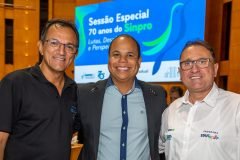 sinpro-es-celebra-70-anos-de-historia-em-defesa-dos-professores-da-rede-privada-050