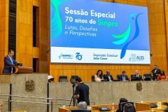 sinpro-es-celebra-70-anos-de-historia-em-defesa-dos-professores-da-rede-privada-136