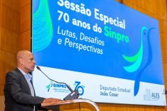 sinpro-es-celebra-70-anos-de-historia-em-defesa-dos-professores-da-rede-privada-141