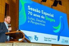 sinpro-es-celebra-70-anos-de-historia-em-defesa-dos-professores-da-rede-privada-153