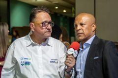 sinpro-es-celebra-70-anos-de-historia-em-defesa-dos-professores-da-rede-privada-300